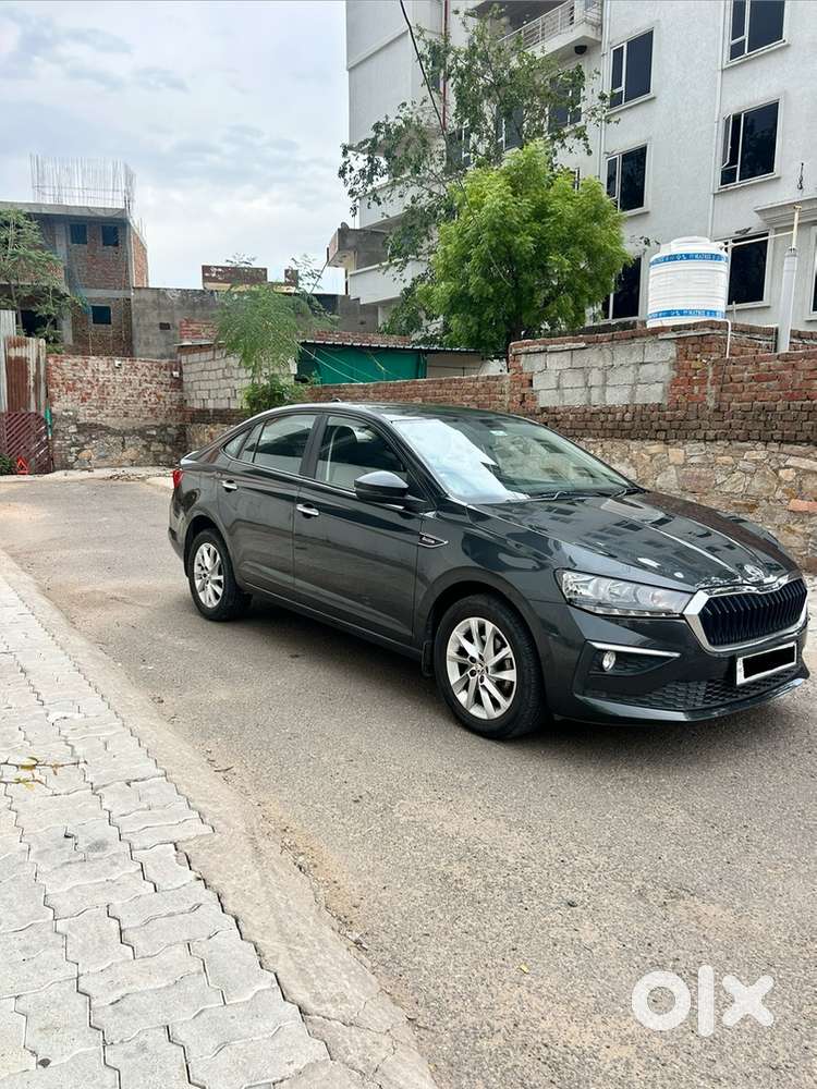 Skoda Slavia Petrol 2024