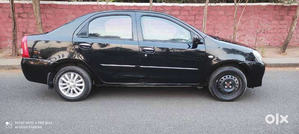 Toyota Etios 2010-2012 V, 2011, Petrol