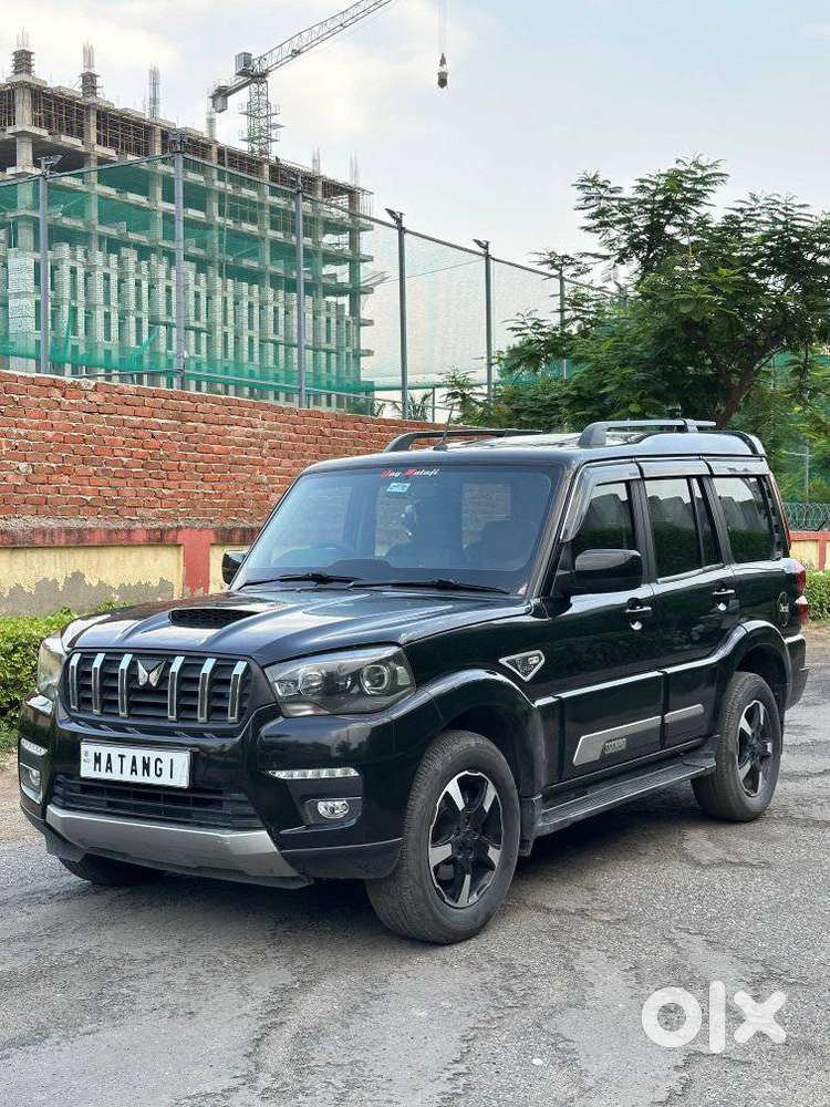 Mahindra Scorpio Classic 2.2 S 11 Mt 7 Str, 2024, Diesel