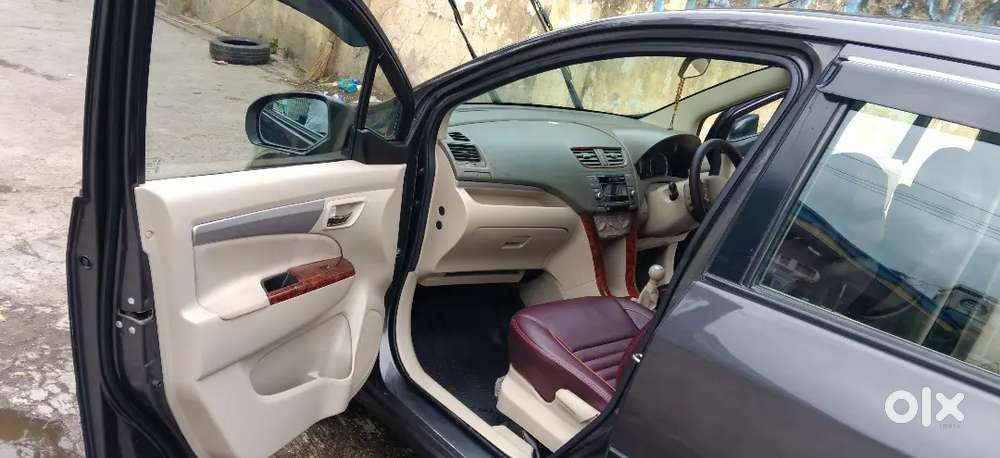 Maruti Suzuki Ertiga 2017