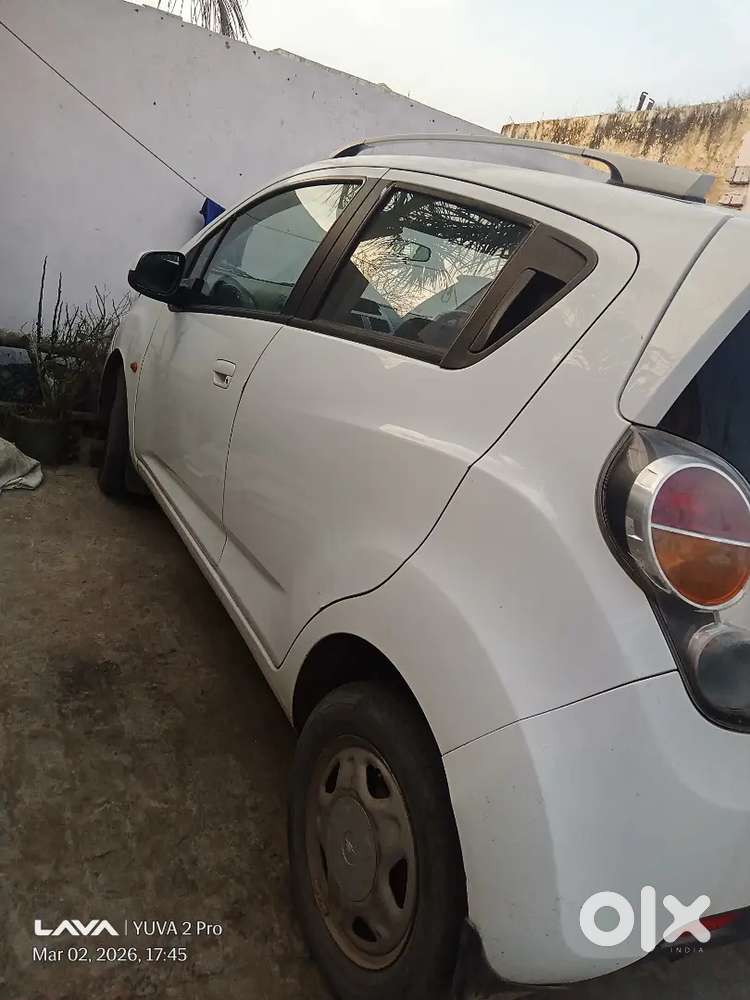 Chevrolet Beat 2011 Petrol 72000 Km Driven