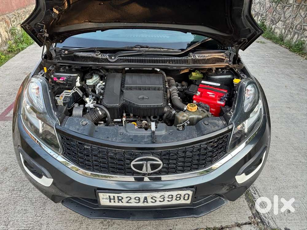 Tata Nexon 1.2 Revotron Xm (s), 2018, Diesel