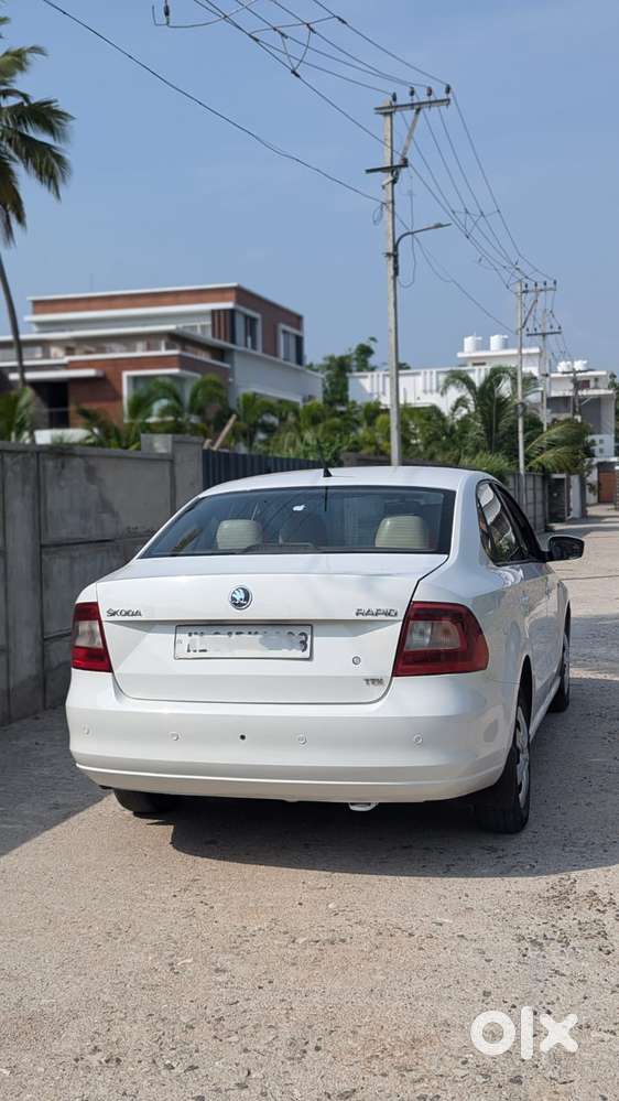 Skoda Rapid 1.5 Tdi Manual Active  Ambition Style, 2013, Diesel