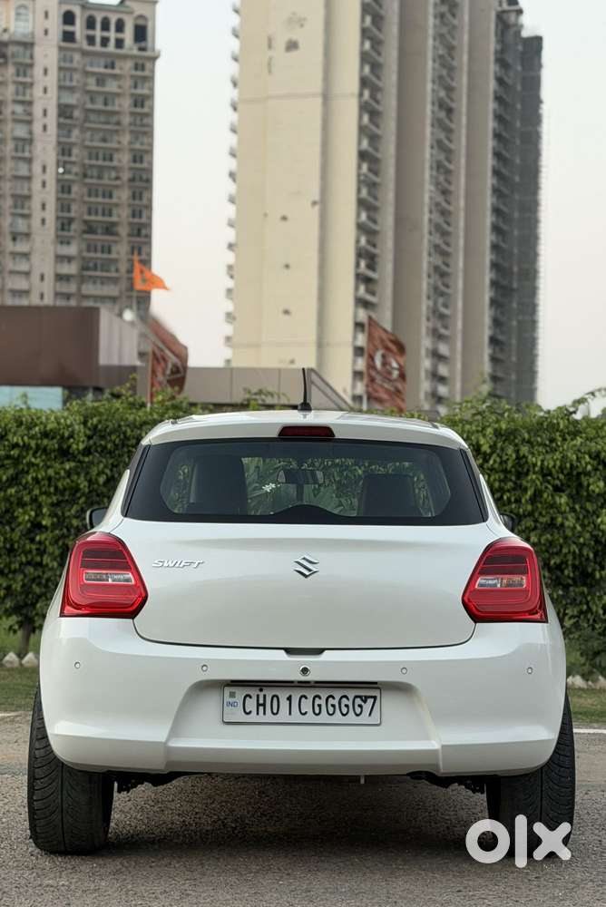 Maruti Suzuki Swift Vxi Optional, 2021, Petrol