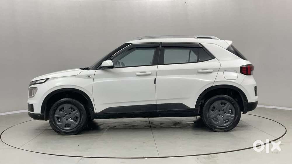 Hyundai Venue S Plus Mt 1.2 Kappa, 2024, Petrol