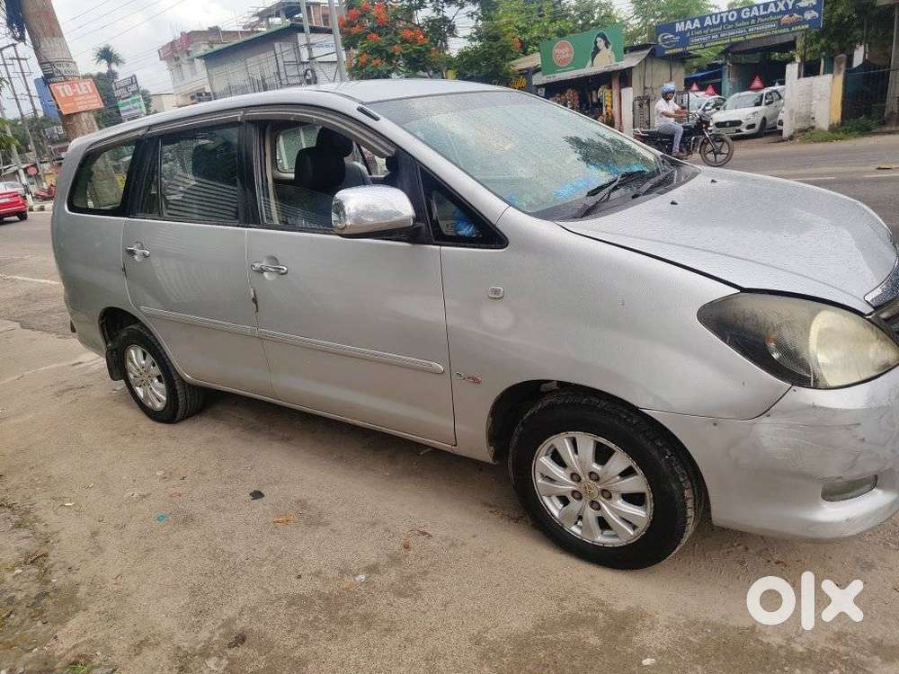 Toyota Innova 2.5 V 7 Str, 2010, Diesel