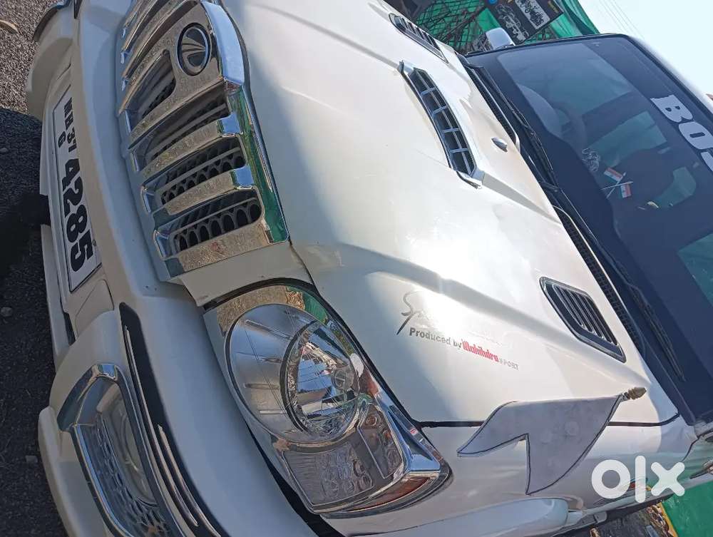 Scorpio 2013/nov Top Model Diesel 85000 Km Driven