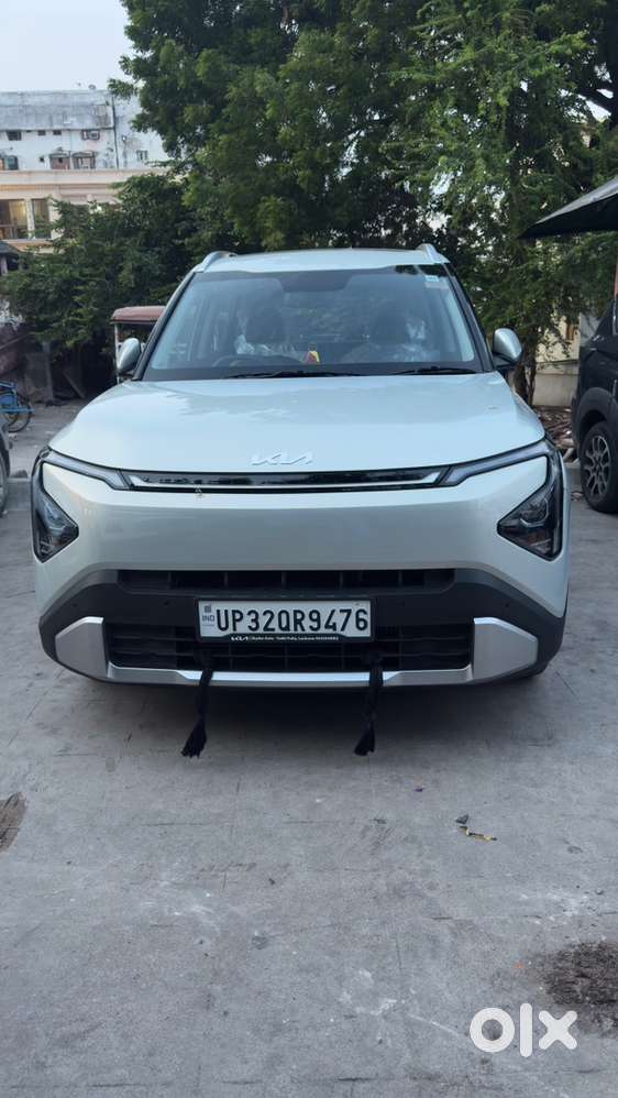 Kia Carens Clavis 2025