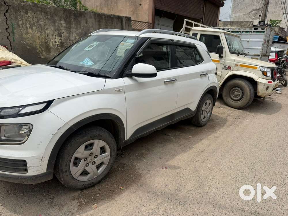 Hyundai Venue 2022 Manual Petrol