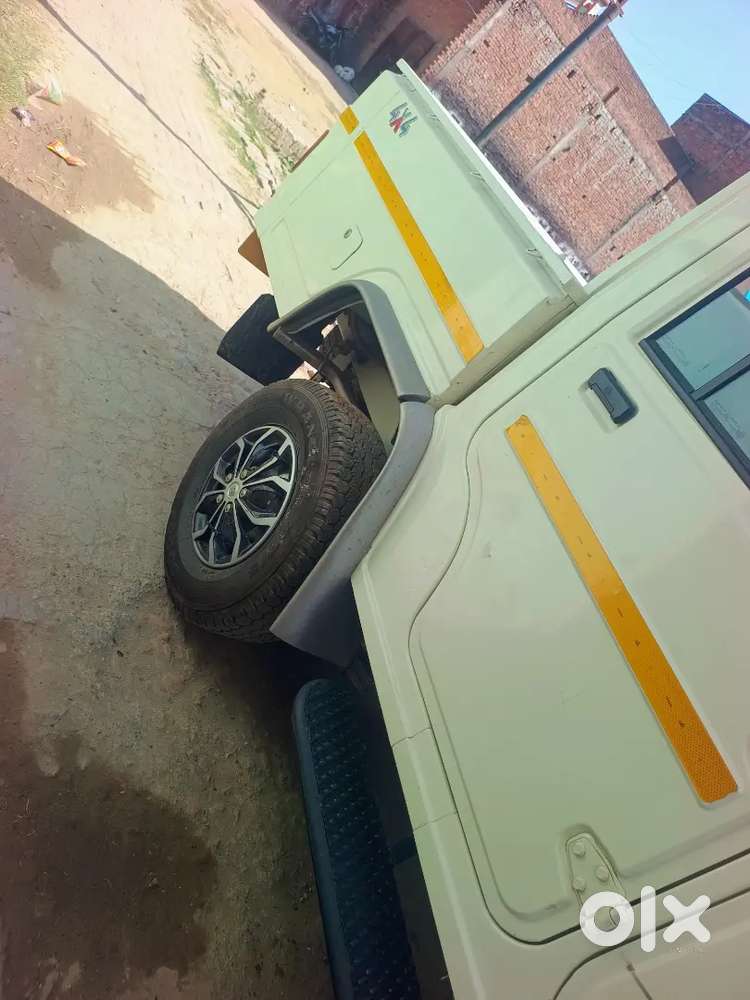 Mahindra Camper