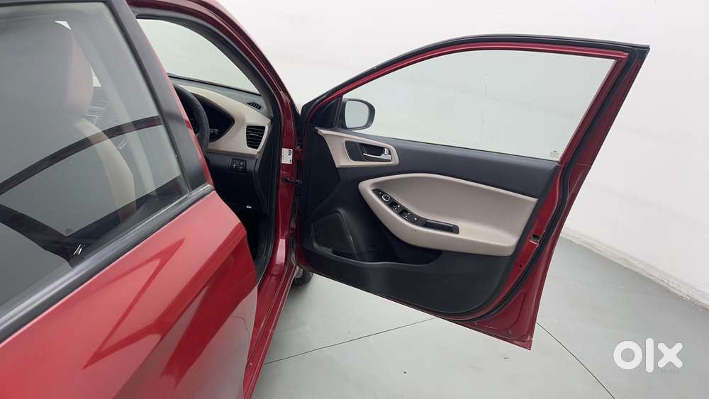 Hyundai Elite I20 Asta Option, 2015, Petrol