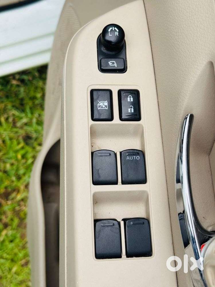 Maruti Suzuki Ertiga, 2023, Petrol