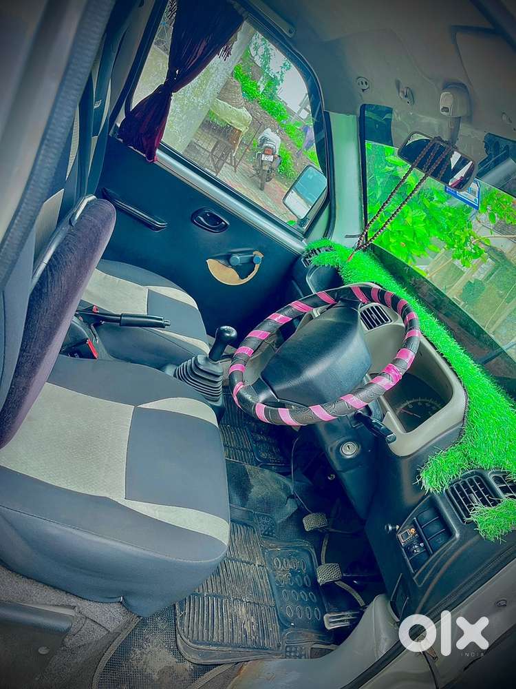 Maruti Suzuki Eeco Petrol 2017