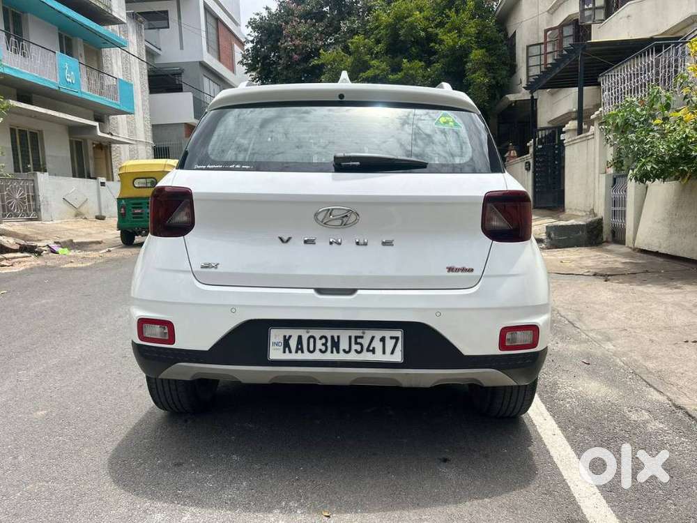 Hyundai Venue 1.0l Turbo Gdi Sx(o) Mt, 2021, Petrol