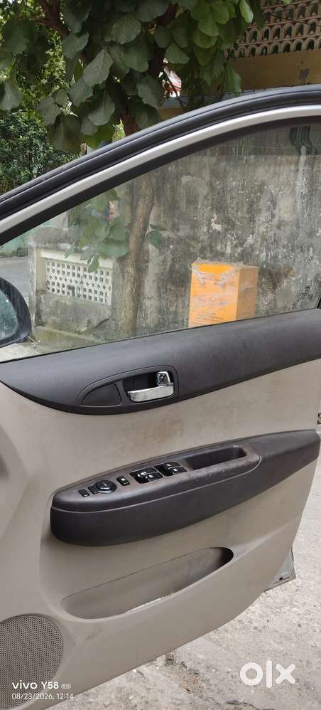 Hyundai I20 Sportz 2011
