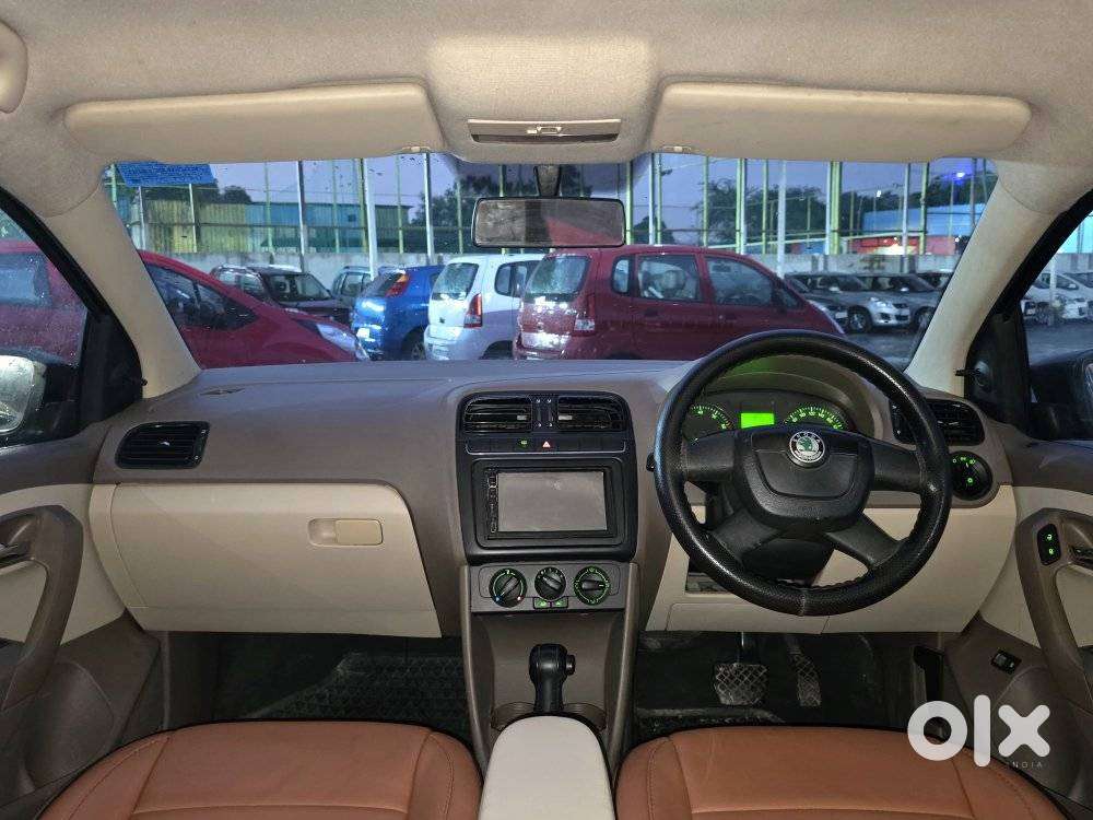 Skoda Rapid, 2012, Petrol