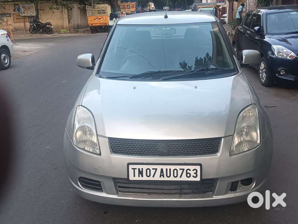 Maruti Suzuki Swift Vxi + Manual, 2006, Petrol