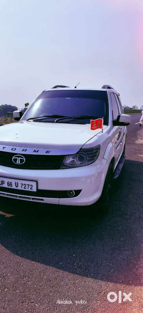 Tata Safari Storme 2017 Diesel 93250 Km Driven 3rd Owner Ac Me Kaam Ha