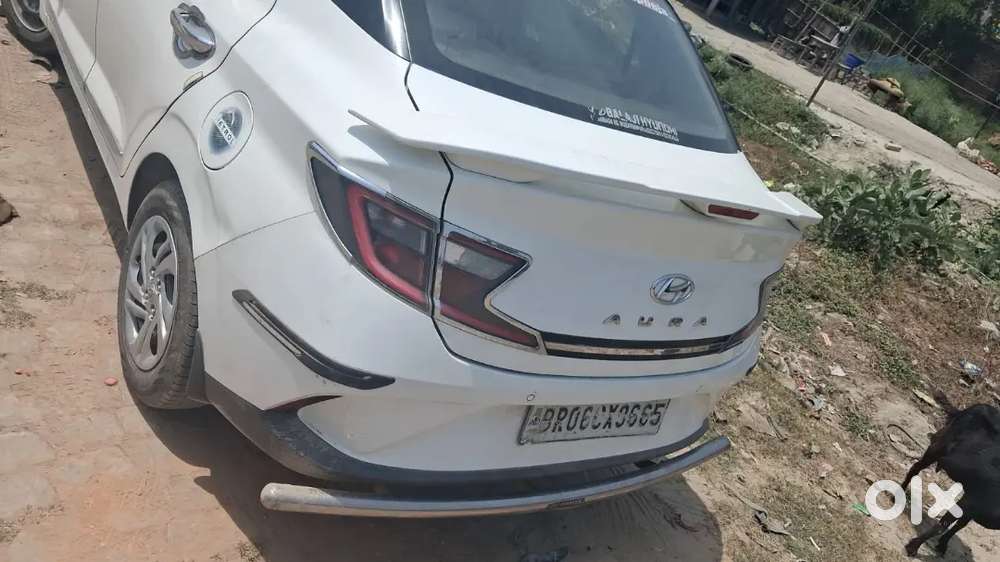 Hyundai Aura Petrol