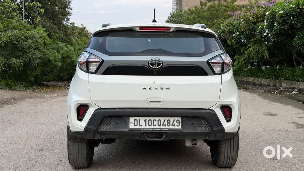 Tata Nexon 1.2 Revotron Xma Amt (s), 2021, Petrol