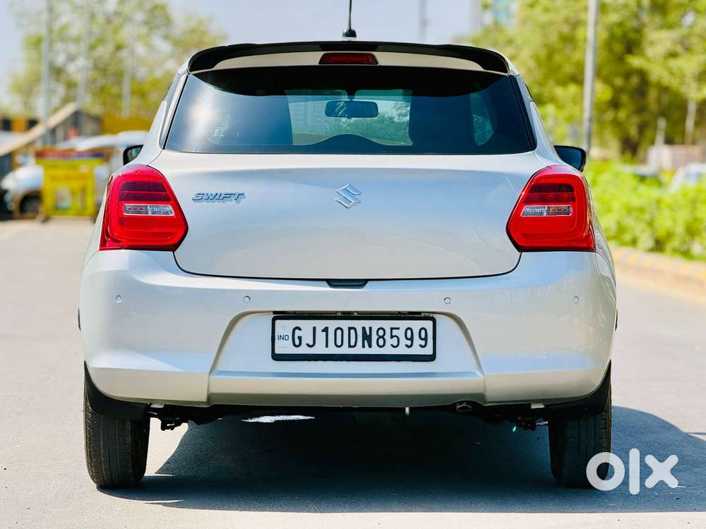 Maruti Suzuki Swift Vxi + Manual, 2023, Petrol