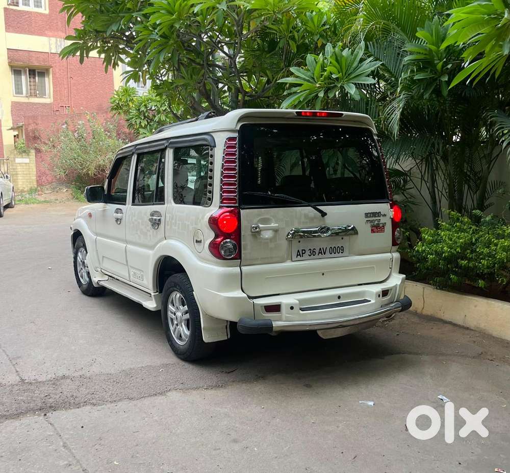 Mahindra Scorpio Vlx 2wd Airbag Bsiv, 2014, Diesel