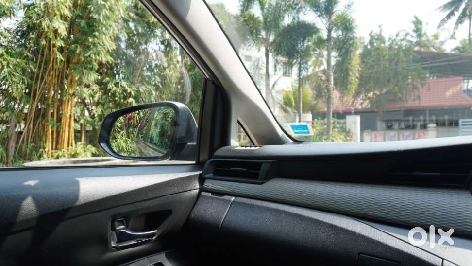 Toyota Innova Crysta 2.8 Gx At 8 Seater, 2021, Diesel