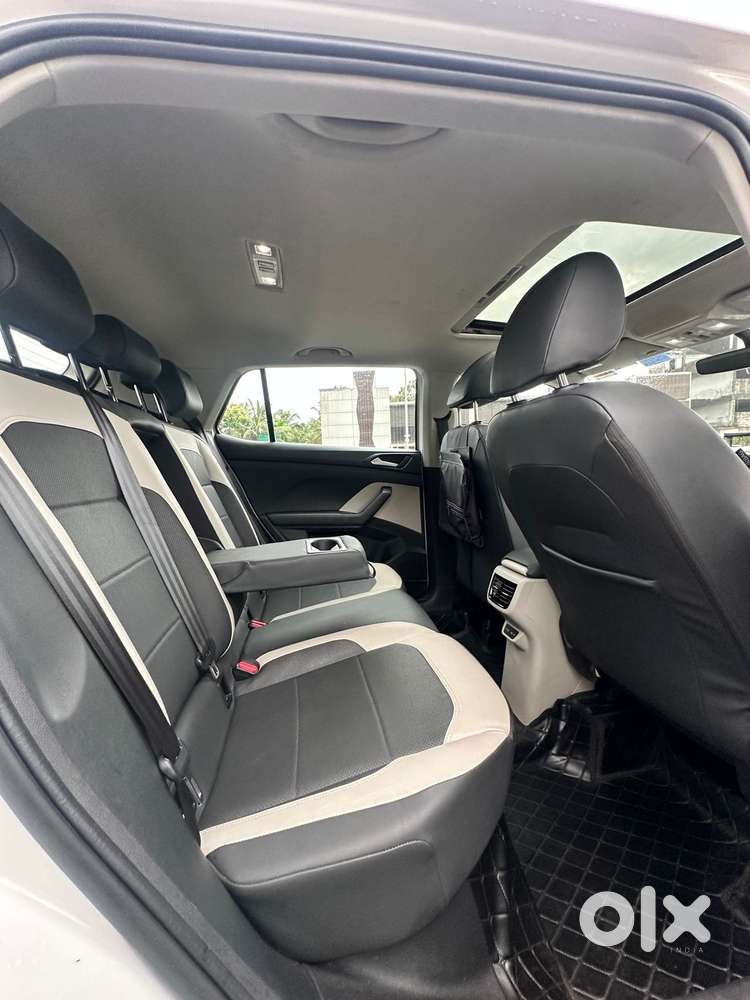 Volkswagen Taigun 1.0 Tsi Topline At, 2022, Petrol