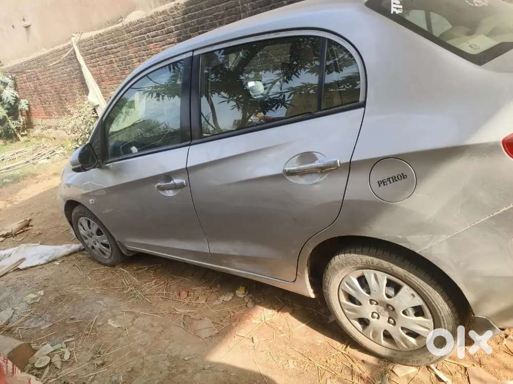 Honda Amaze 2017 Petrol 73000 Km Driven