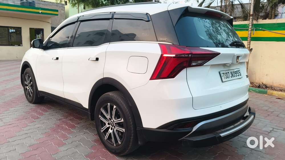 Mahindra Xuv700 2.2 Ax 7 Diesel At Str, 2022, Diesel