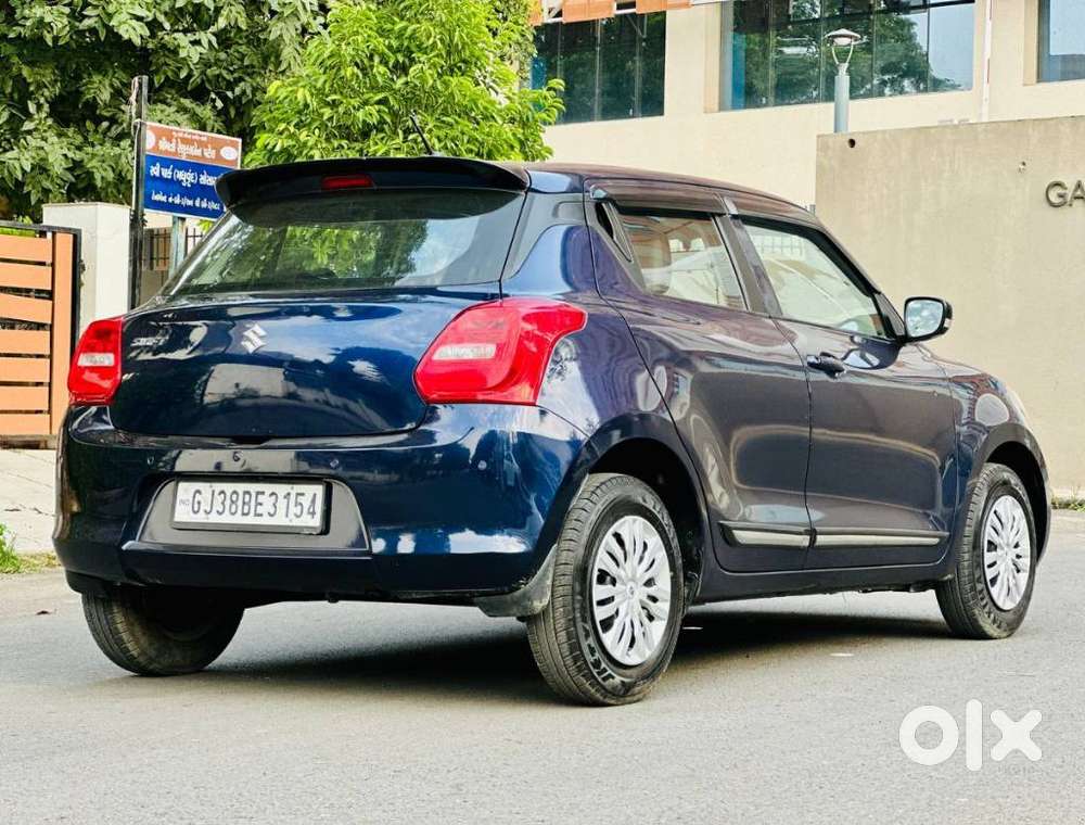 Maruti Suzuki Swift Vxi + Manual, 2023, Petrol