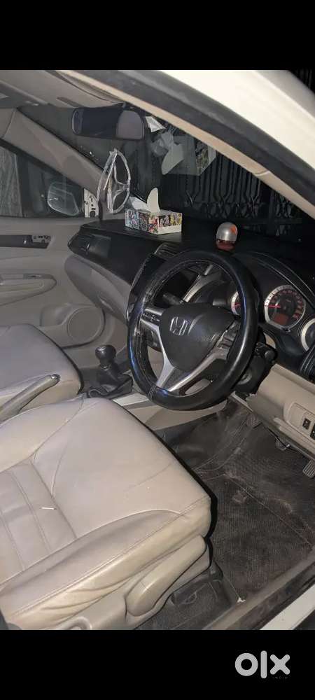 Well Maintained All Documents Up To Date Not Single Work In Car