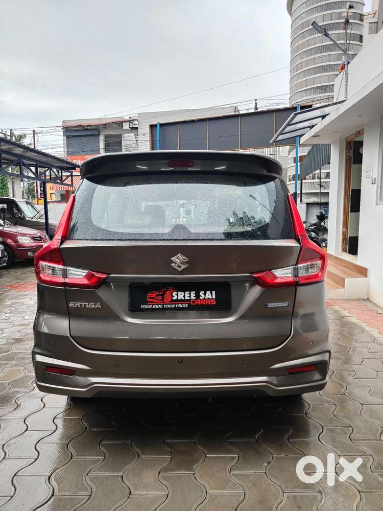 Maruti Suzuki Ertiga Zxi At Shvs, 2020, Petrol