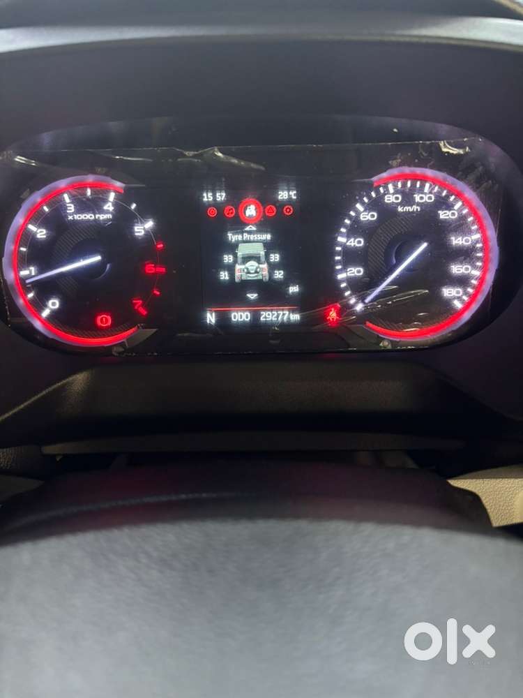 Mahindra Thar Roxx 2025