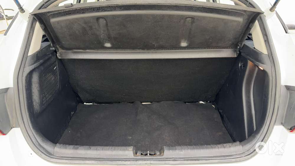 Hyundai New I20 1.2 Asta Mt, 2021, Petrol