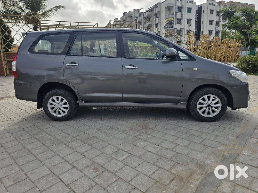 Toyota Innova 2.5 V 7 Str, 2014, Diesel
