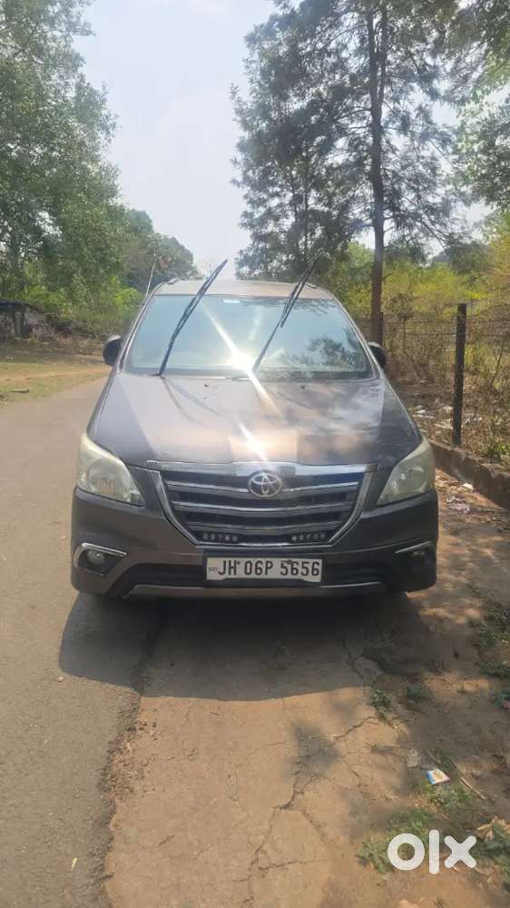 Toyota Innova 2009 Diesel Well Maintained