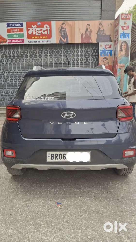 Hyundai Venue 2021 Petrol 1st Owner  Excellent Condition  39255km