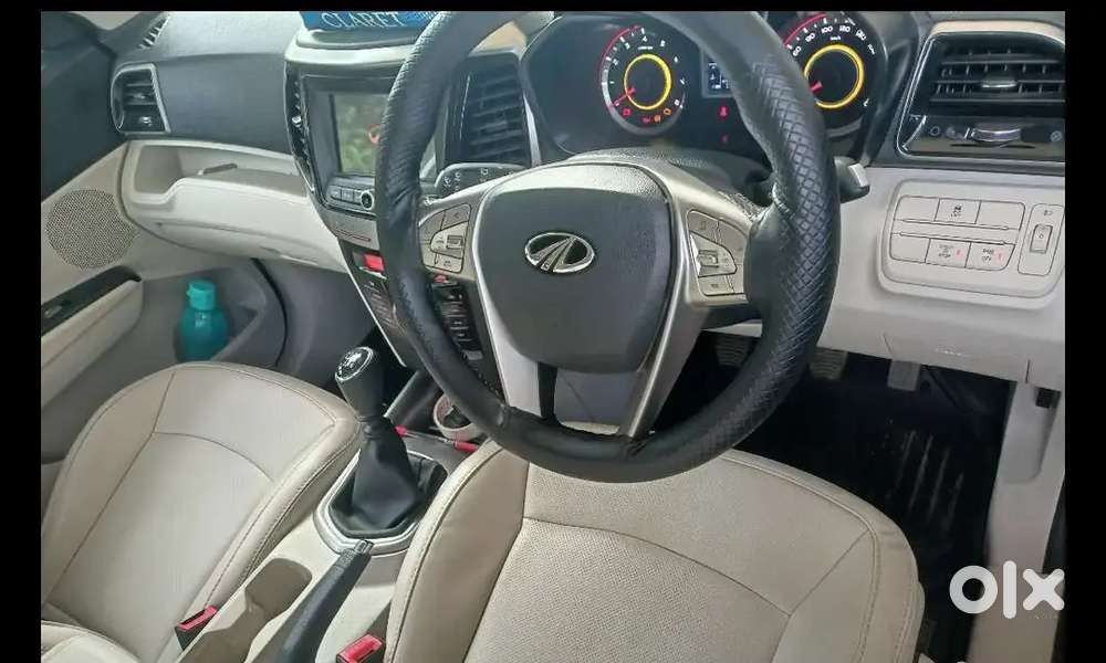 Mahindra Xuv300 2022 Petrol 18300 Km Driven