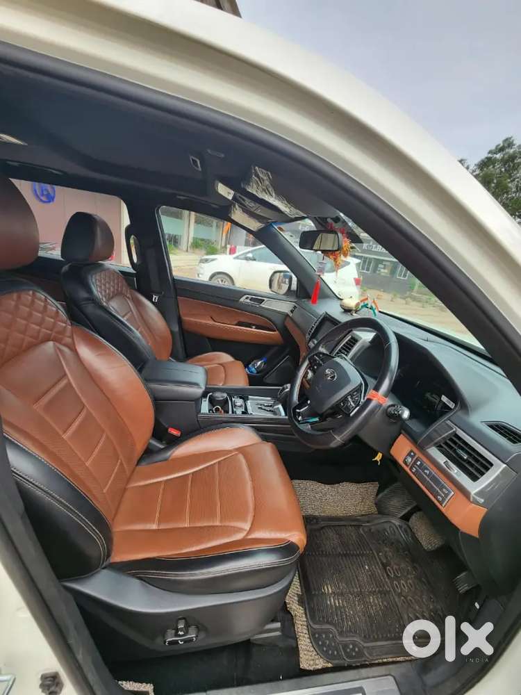 Mahindra Alturas G4 Diesel 2019