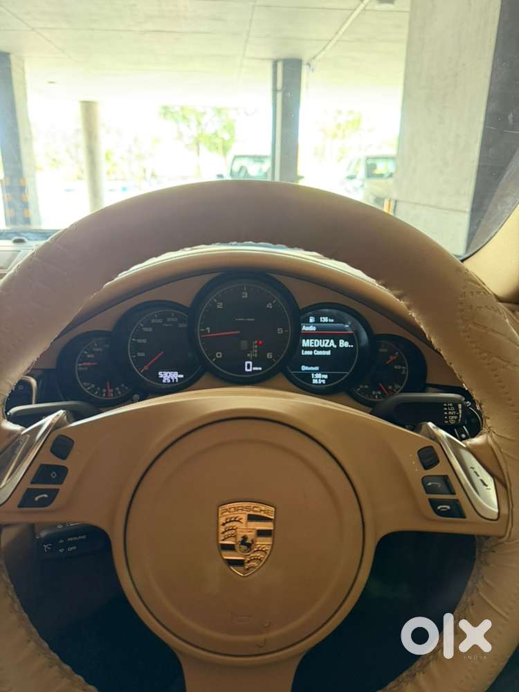 Porsche Panamera Diesel 2014 - Metallic Green