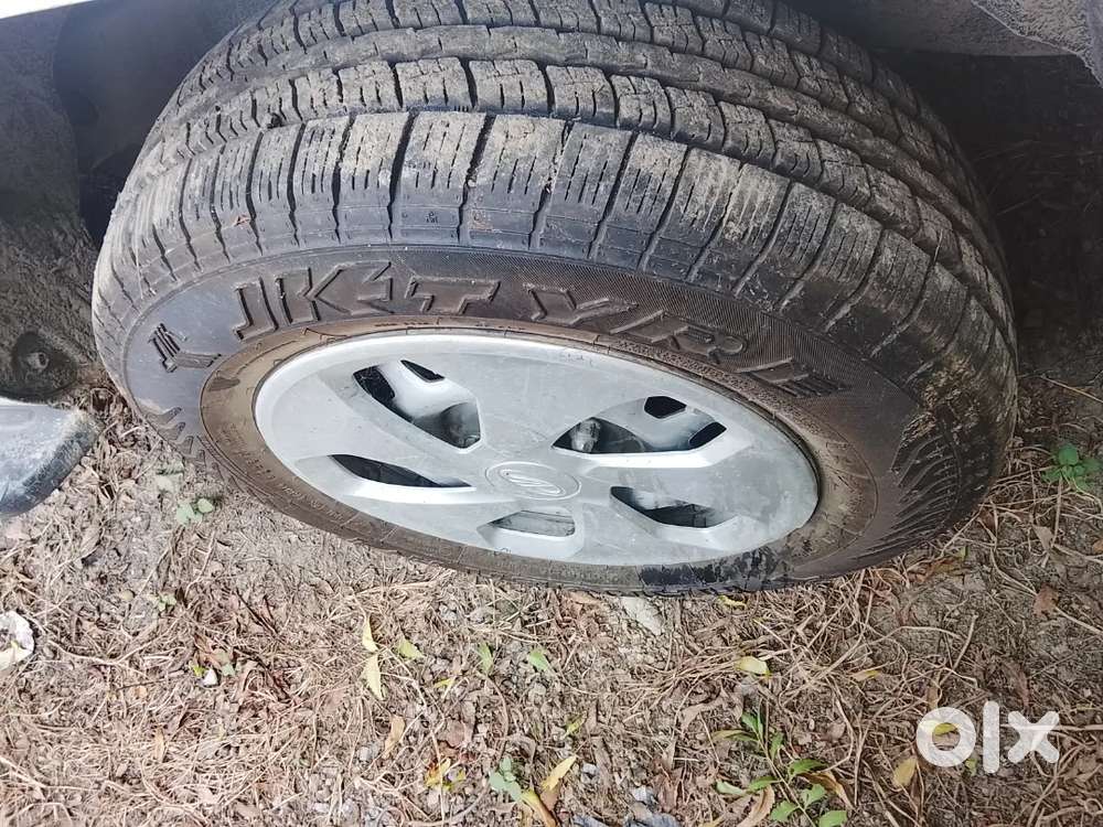 Mahindra Tuv 300 Plus 2019