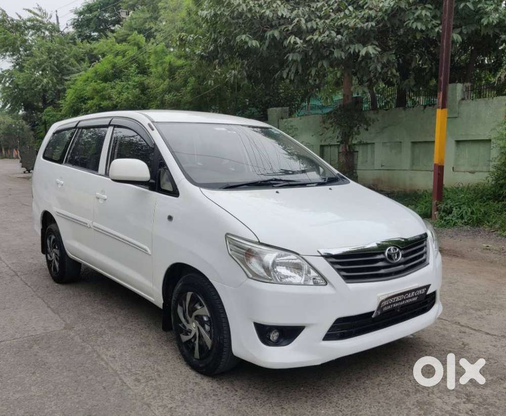 Toyota Innova 2.5 G (diesel) 7 Seater, 2016, Diesel
