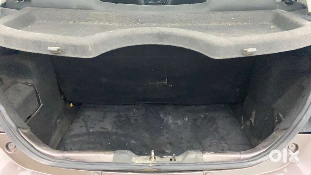 Tata Tiago 1.2 Revotron Xz, 2017, Petrol