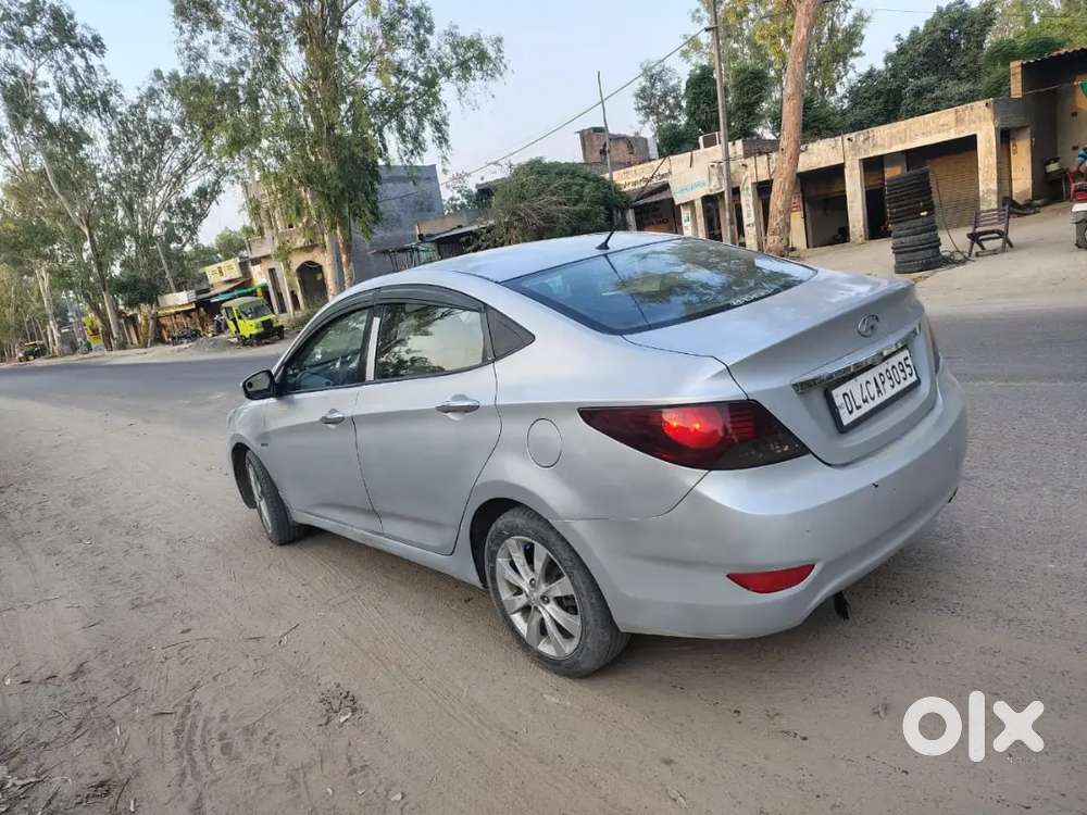 Hyundai Verna 1.6 Vtvt 2011 Model