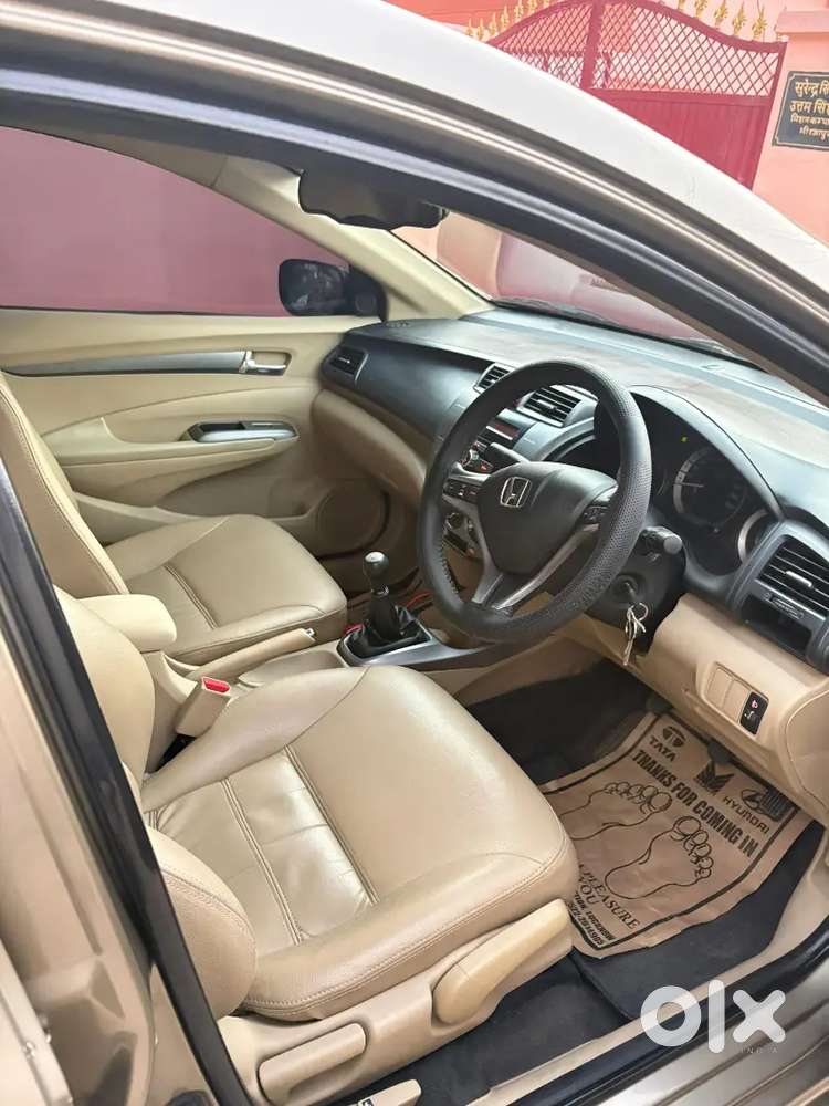 Honda City Vmt Ultra Luxury Condition