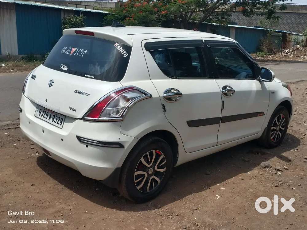 Maruti Suzuki Swift 2016