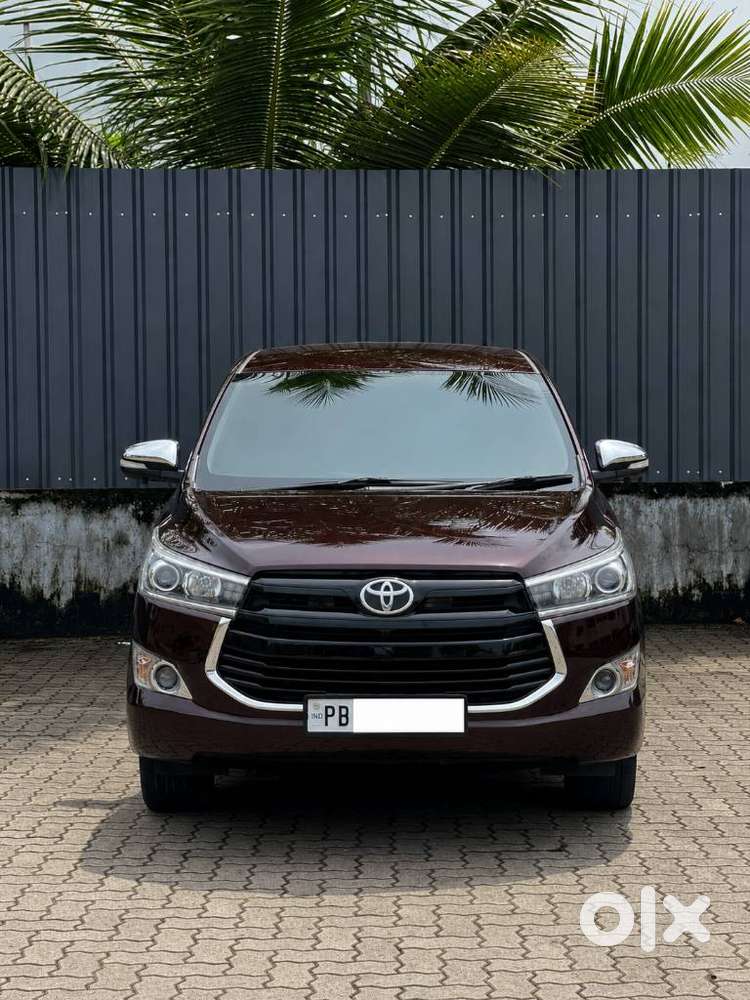 Toyota Innova Crysta 2.8 Z, 2017, Diesel
