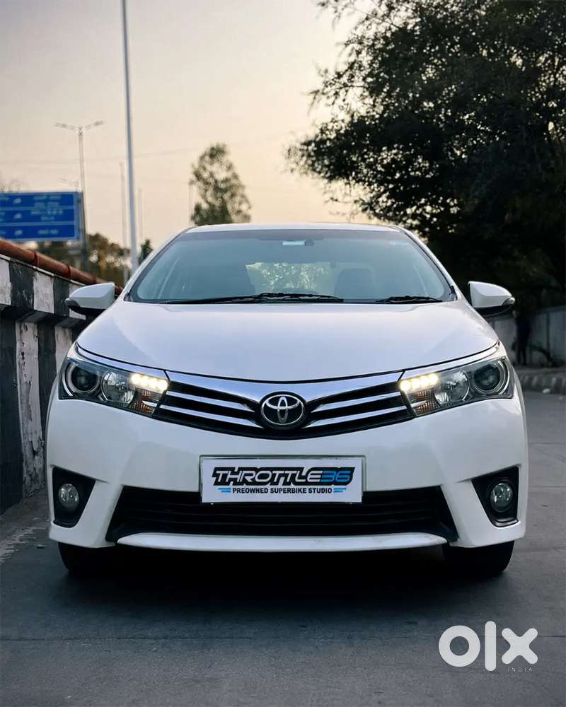 Toyota Corolla Altis 2015 Automatic