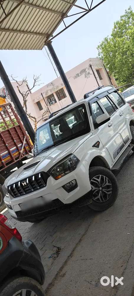 Mahindra Scorpio 2017 Diesel 83000 Km Driven